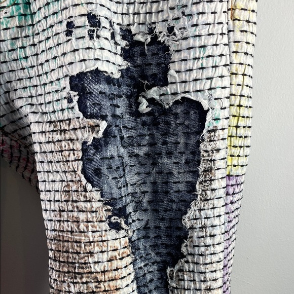 Embellish Distressed Jeans Size 36 - Picture 7 of 16